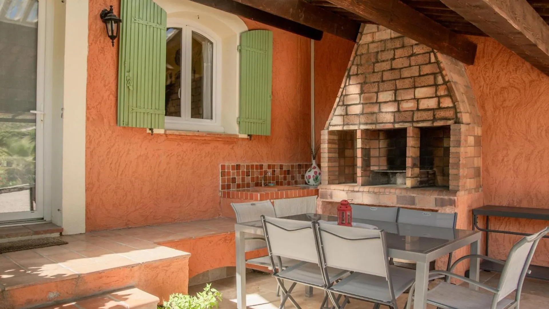 Villa Nycou Bagnols-en-Foret 0*,  France