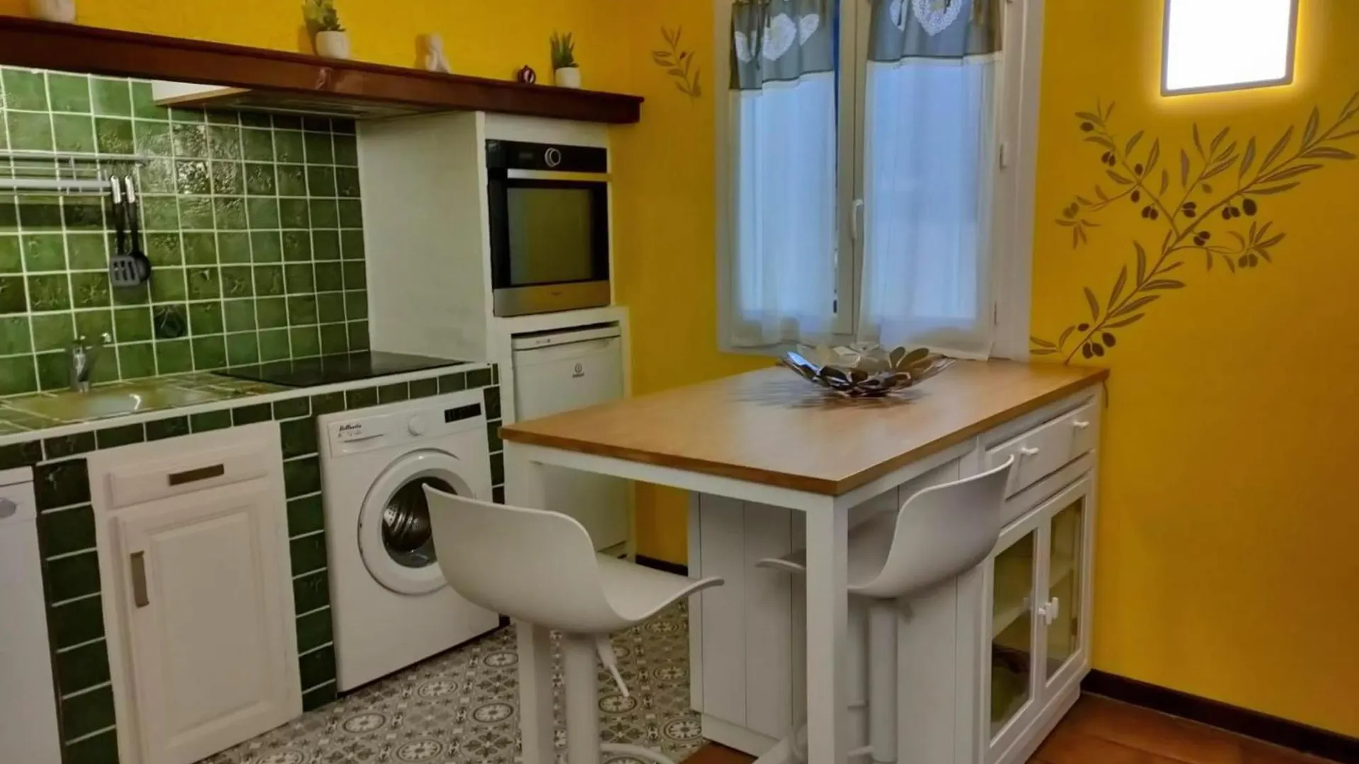 Villa Nycou Bagnols-en-Foret 0*,  France