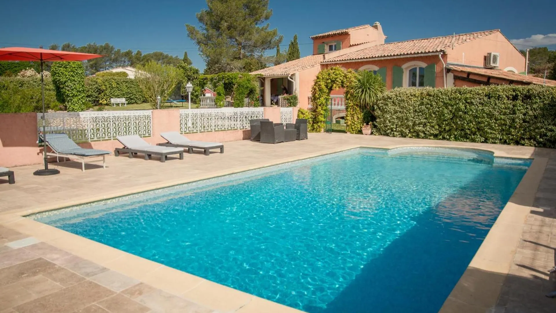 Villa Nycou Bagnols-en-Foret